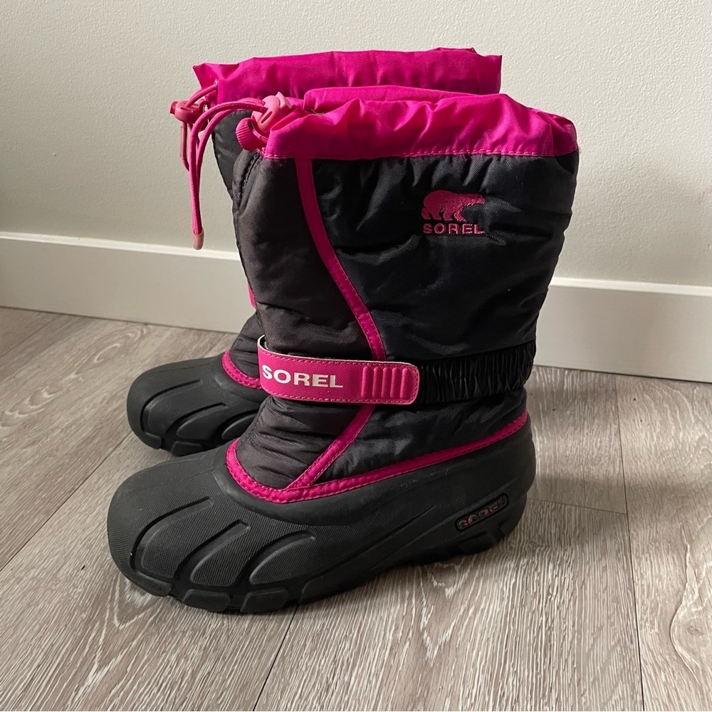 Sorel Winter Snow Boots Girls Kids Children’s Pink Black Youth Size 5